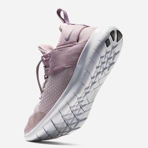Women’s Nike Free RN CMTR Running Shoe